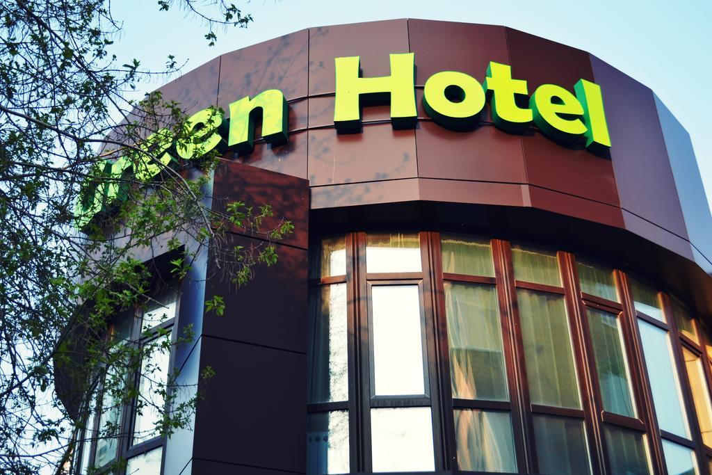 אירוקצק Green Hotel מראה חיצוני תמונה